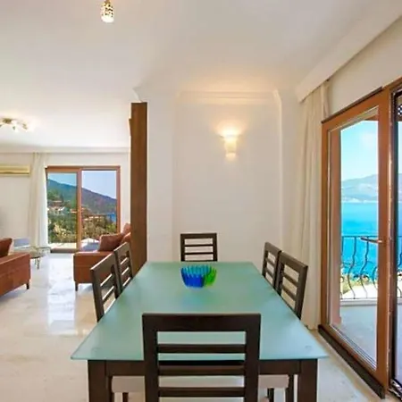 Sleeps 6 With Pool Air Con And Wifi Kalkan