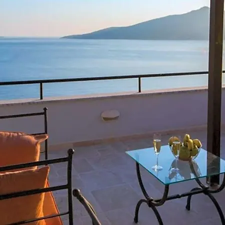 Sleeps 6 With Pool Air Con And Wifi Willa Kalkan