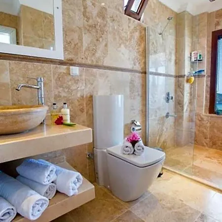 Sleeps 6 With Pool Air Con And Wifi Willa Kalkan